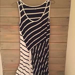 Sleeveless Stripes Classic Sundress Women’s Medium